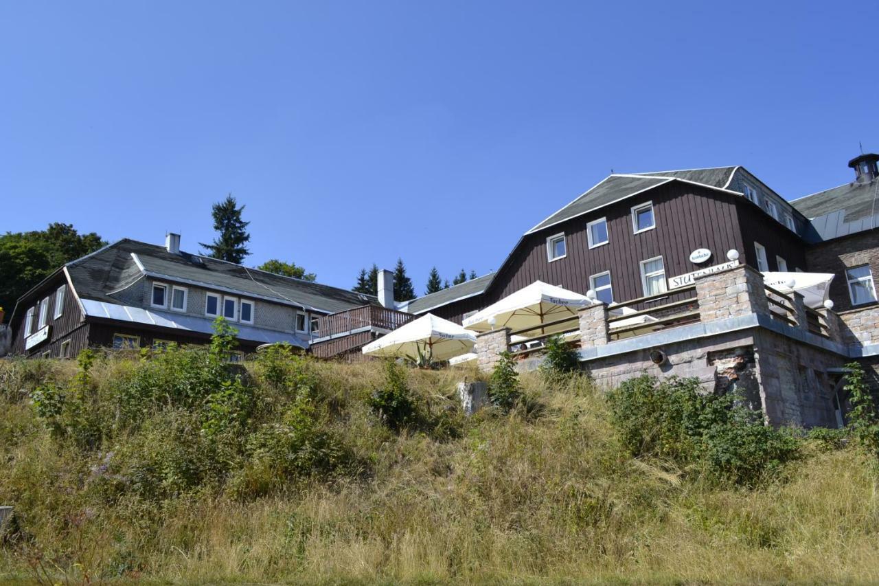 Berghotel Stutenhaus Schmiedefeld am Rennsteig Buitenkant foto